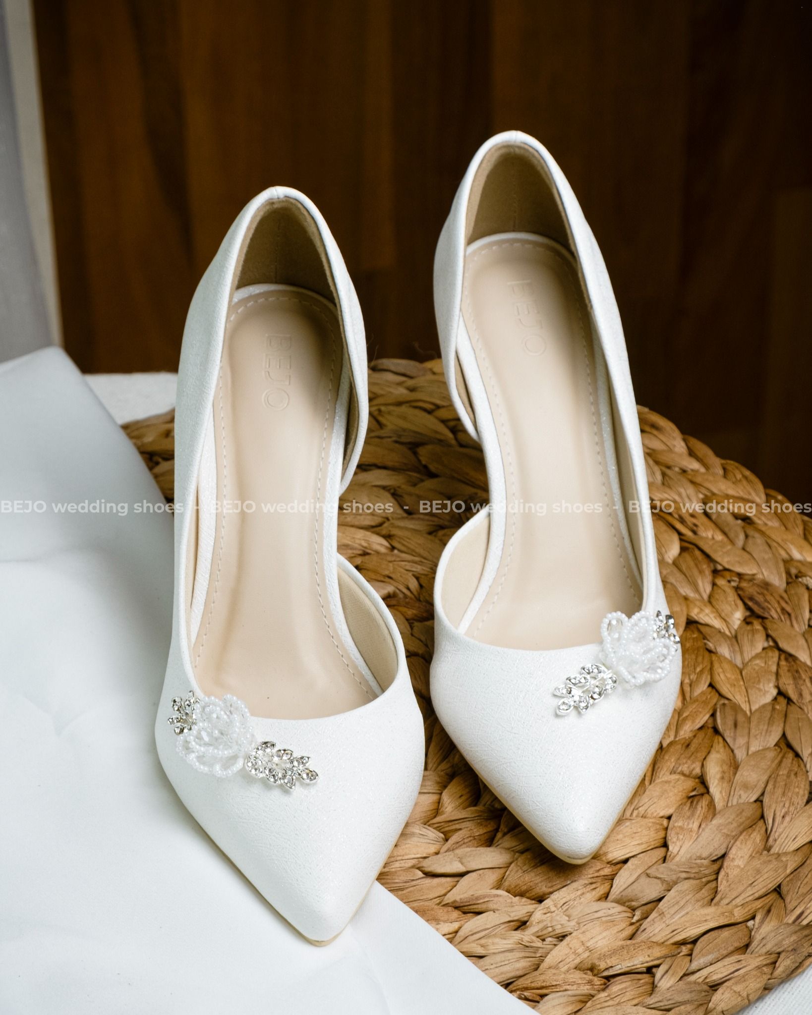 Giày cưới cao cấp BEJO WEDDING SHOSE- H51.03 hoa cườm