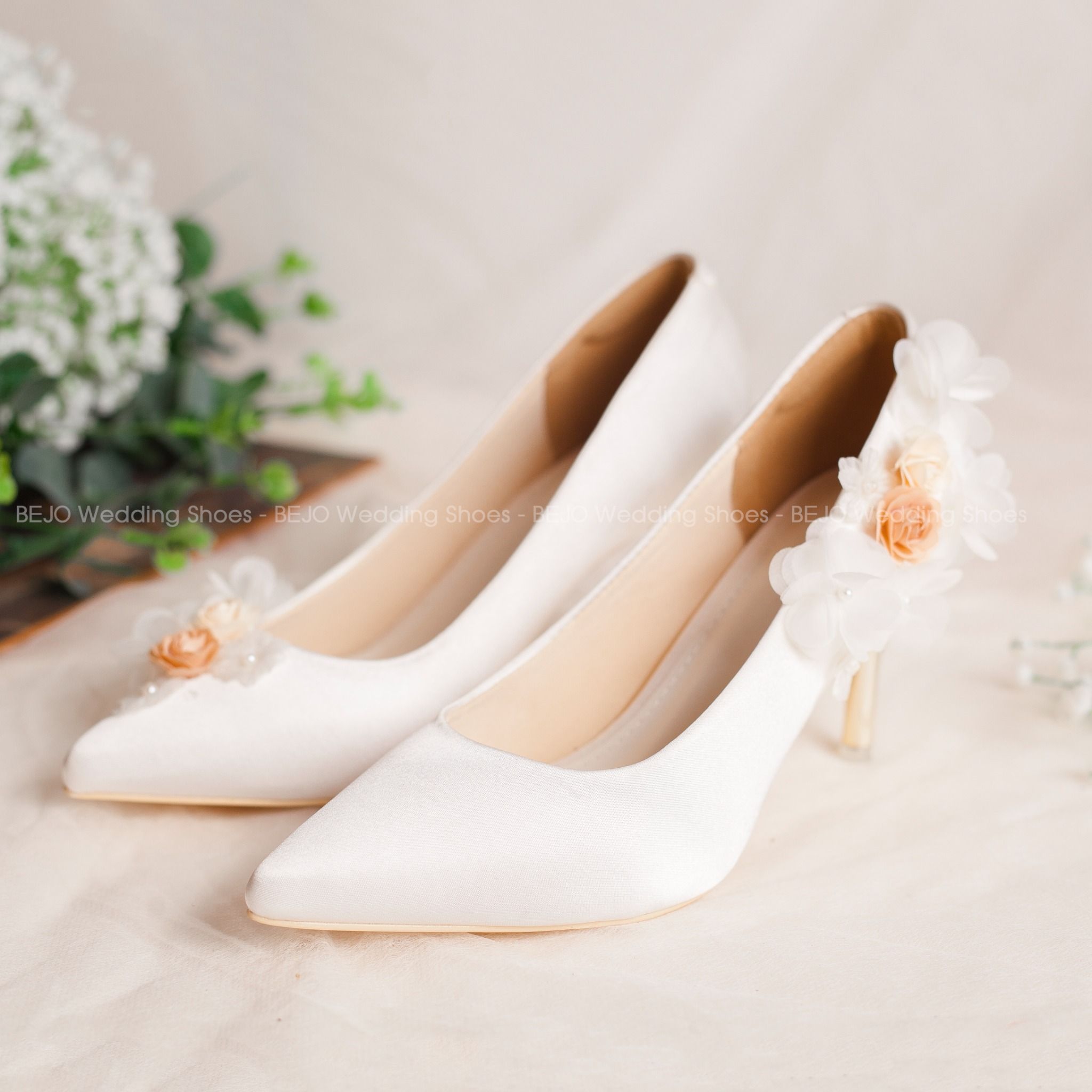 Giày cưới - Giày cô dâu cao cấp BEJO H85.04.TRANGLUA.HOAVOANLUA