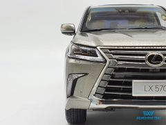 Xe Mô Hình Lexus LX570 1:18 Kyosho ( Xám )