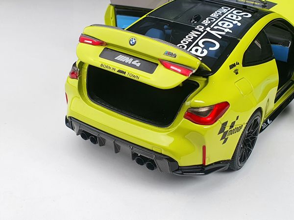 Xe Mô Hình BMW M4 - 2020 1:18 MiniChamps (Safety Car)