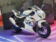 Xe Mô Hình Suzuki GSX-R1000R 1:12 LCD Model ( Trắng )