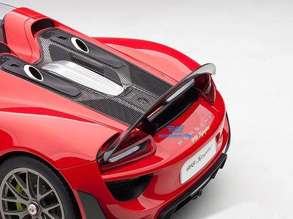 Xe Mô Hình Porsche 918 Spyder Weissach Package 1:12 Autoart ( Đỏ )