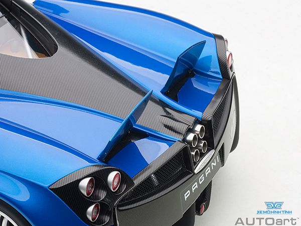 Xe Mô Hình Pagani Huayra 1:12 Autoart ( Xanh )