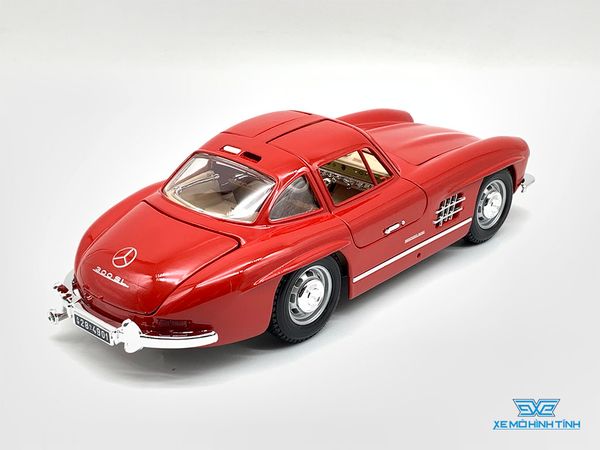 Xe Mô Hình Mercedes-Benz 300 SL ( 1954) 1:18 Bburago ( Đỏ )