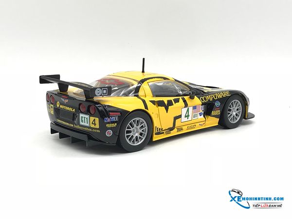 Xe Mô Hình Chevrolet Corvette C6R Race Car #4 1:24 Bburago ( Vàng )