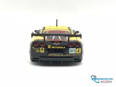 Xe Mô Hình Chevrolet Corvette C6R Race Car #4 1:24 Bburago ( Vàng )