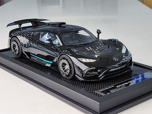 Xe Mô Hình Mercedes-Benz AMG One 1:18 Vip Scale Model ( Black Starlight decals )