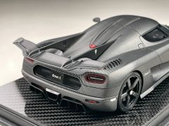 Xe mô hình Koenigsegg One: 1 1:18 FrontiArt ( Naked Carbon )