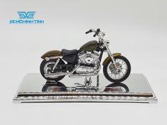 XE MÔ HÌNH HARLEY DAVIDSON XL 1200V Seventy-Two 2013 1:18 MAISTO (VÀNG ĐỒNG)