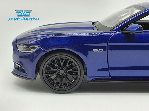 Xe Mô Hình Ford Mustang 2015 1:24 Maisto (Xanh)