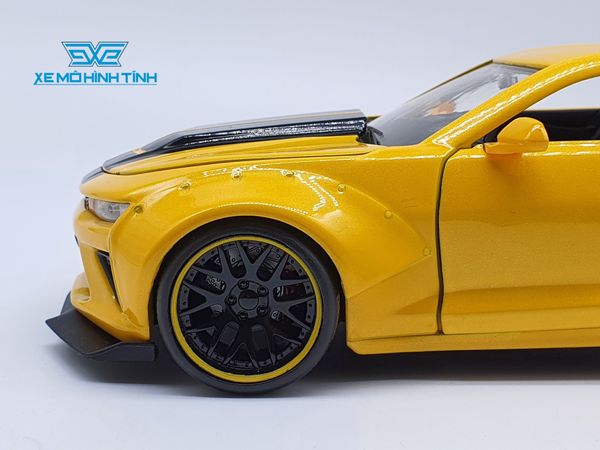 XE MÔ HÌNH CHEVY 2016 CAMARO SS WIDEBODY GT WING 1:24 JADA TOYS (VÀNG)