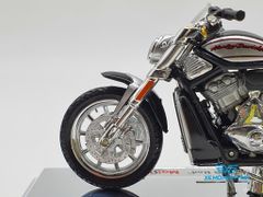 XE MÔ HÌNH HARLEY DAVIDSON 2006 VRSCR Street Rod 1:18 MAISTO (ĐEN)