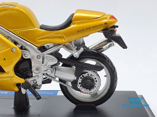 XE MÔ HÌNH TRIUMPH DAYTONA 955i 1:18 MAISTO (VÀNG)