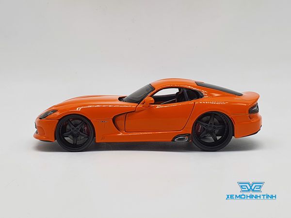 XE MÔ HÌNH DODGE SRT VIPER GTS 2013 1:24 MAISTO (CAM)