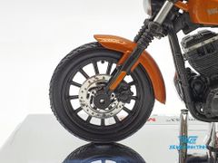 XE MÔ HÌNH HARLEY DAVIDSON 2014 SPORTSTER IRON 883 1:18 ( CAM ) MAISTO