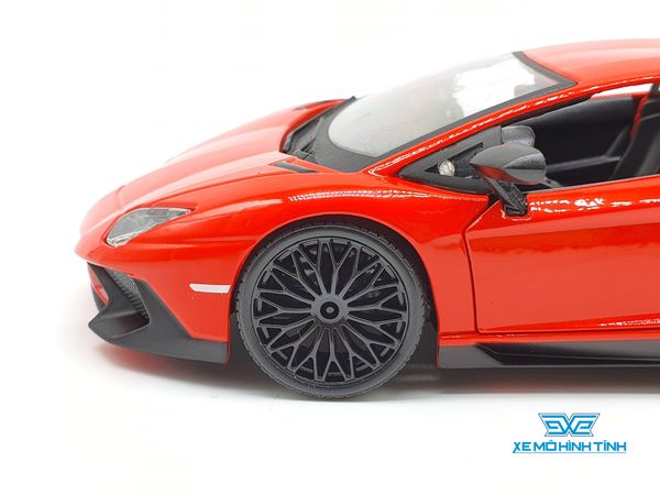 XE MÔ HÌNH LAMBORGHINI AVENTADOR LP 750-4 SV 1:24 BBURAGO (ĐỎ)