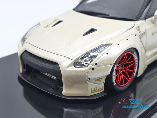 XE MÔ HÌNH NISSAN GTR R35 LB WORKS LIBERTY WALK 1:43 ONE MODEL (PEARL WHITE)