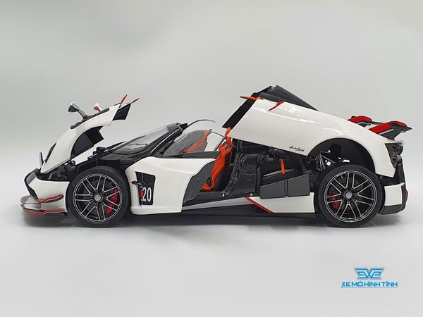 Xe Mô Hình Pagani Huayra Roadster BC 1:18 LCD Model ( Trắng )