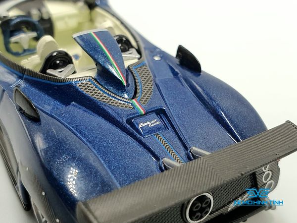 Xe Mô Hình Pagani Zonda HP Barchetta Blue Tricolore LHD 1:64 Mini GT ( Xanh Đậm)