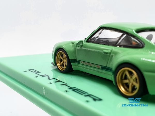 Xe Mô Hình Porsche Gunther Werks 993 Green 1:64 Tarmac Works ( Xanh Min )