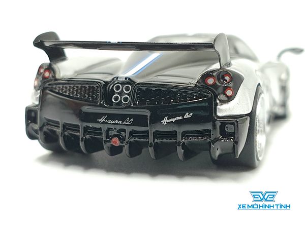 Xe Mô Hình Pagani Huayra BC Grigio Mercurio 1:64 Tarmac Works (Bạc)