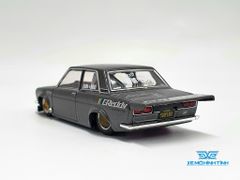 Xe Mô Hình Datsun 510 Pro Steet Greddy Gun Metal Grey 1:64 MiniGT x Kaido House ( Xám Đậm )