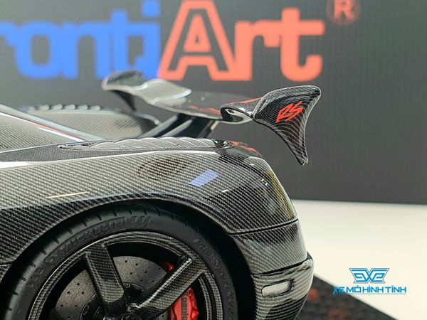 Xe Mô Hình Koenigsegg Agera RS 1:18 Frontiart ( Carbon Viền Đỏ )