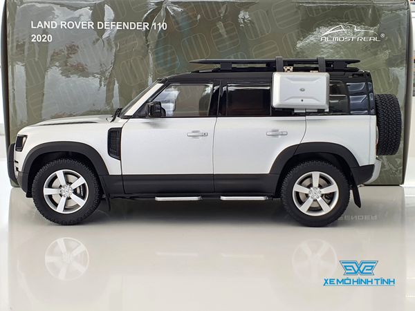 Xe Mô Hình Land Rover Defender 110 - 2020 1:18 Almost Real ( Bạc Nhám )