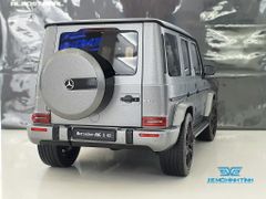 Xe Mô Hình Mercedes AMG G63 - 2019 1:18 Almost Real ( Xám Bạc )