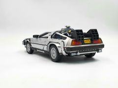 XE MÔ HÌNH DMC BACK TO THE FUTURE II 1:24 WELLY (BẠC)