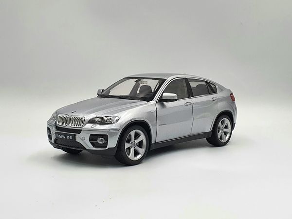 XE MÔ HÌNH BMW X6 1:24 WELLY (BẠC)