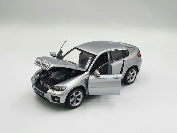 XE MÔ HÌNH BMW X6 1:24 WELLY (BẠC)