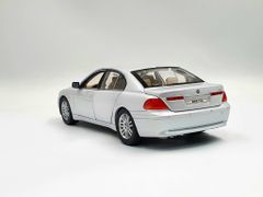 XE MÔ HÌNH BMW 745I 1:24 WELLY (BẠC)