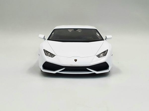 XE MÔ HÌNH LAMBORGHINI HURACAN 1:24 WELLY (TRẮNG)