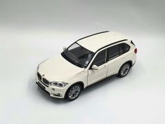 XE MÔ HÌNH BMW X5 1:24 WELLY (TRẮNG)