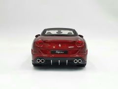 XE MÔ HÌNH FERRARI CALIFORNIA T CLOSED TOP 1:24 BBURAGO (ĐỎ)