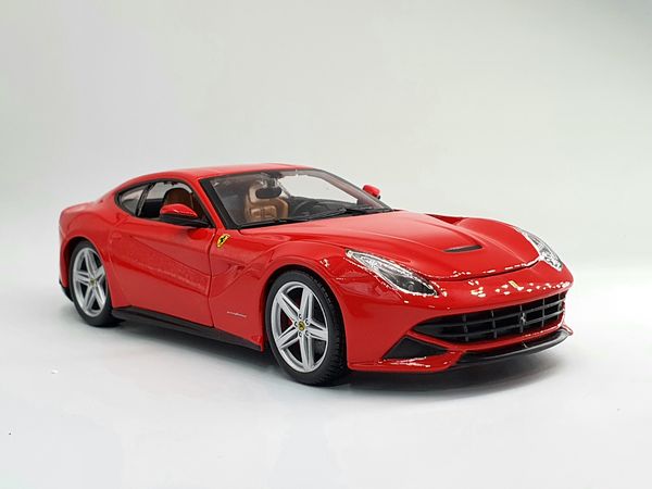 Xe Mô Hình Ferrari F12 Berlinetta 1:24 Bburago (Đỏ)