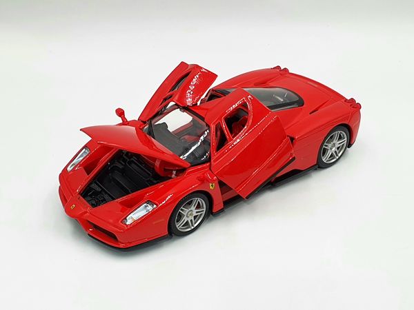 Xe Mô Hình Ferrari Enzo 1:24 Bburago (Đỏ)