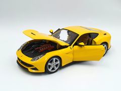 XE MÔ HÌNH FERRARI F12 BERLINETTA 1:24 BBURAGO (VÀNG)