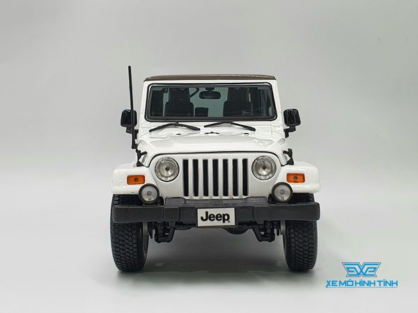 XE MÔ HÌNH JEEP WRANGLER SAHARA 1:18 MAISTO (TRẮNG)