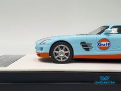 Xe Mô Hình Mercedes-Benz SLS 1:64 Time Micro (Gulf) + Fig