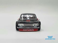 Xe mô hình Datsun KAIDO 510 Wagon ADVAN 1:64 Kaido House/MiniGT ( Advan )