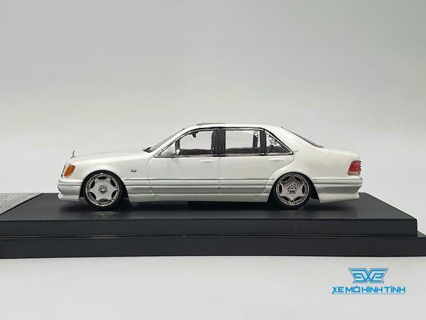 Xe Mô Hình Mercedes Benz W140 1:64 Street Weapon ( Trắng )