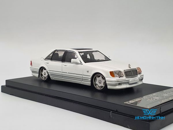 Xe Mô Hình Mercedes Benz W140 1:64 Street Weapon ( Trắng )