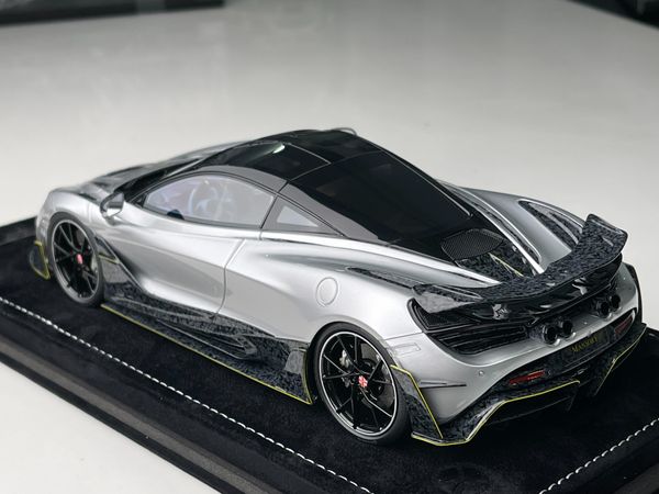 Xe Mô Hình McLaren 720S 1:18 Mansory limited 99psc ( Silver) ( 71 - 73 )