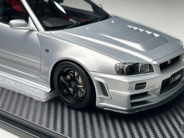 Xe Mô Hình Nissan Skyline R34 Z-Tune 1:18 One Model ( Bạc )