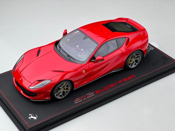 Xe Mô Hình Ferrari 812 Superfast 1:18 BBR ( Đỏ )