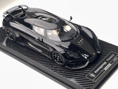 Xe mô hình Koenigsegg Regera 1:18 FrontiArt (Black)