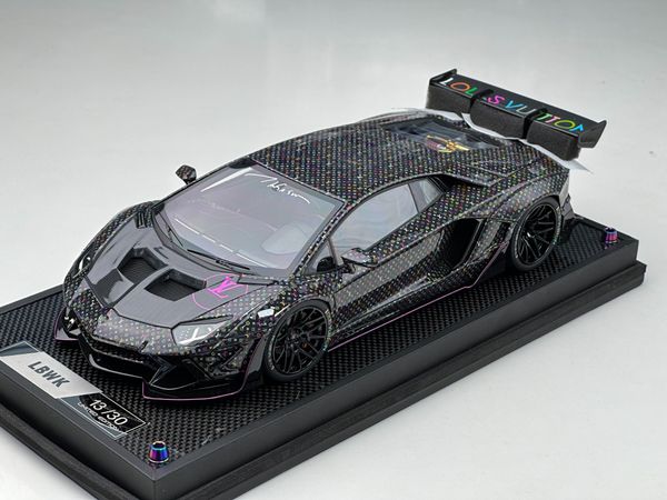 Xe Mô Hình Lamborghi Aventador LBWK 1:18 Timothy & Pierre ( Black LV )