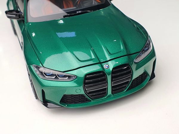 Xe Mô Hình BMW M3 2020 1:18 Minichamps ( Green Metallic )